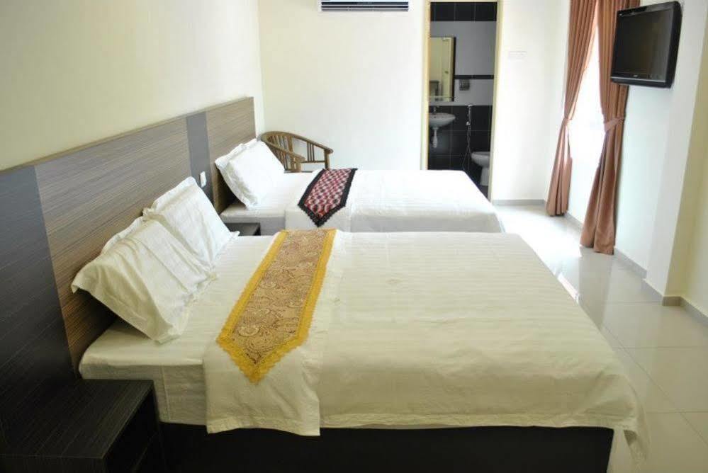 Hotel 18 Carat Malacca Ngoại thất bức ảnh